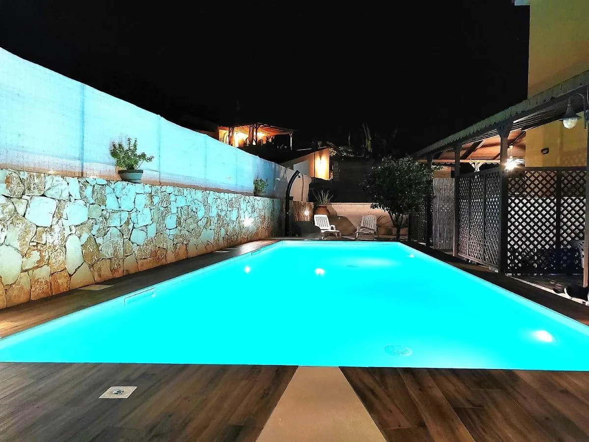 Apartamento Xenia Garden 2 Avola