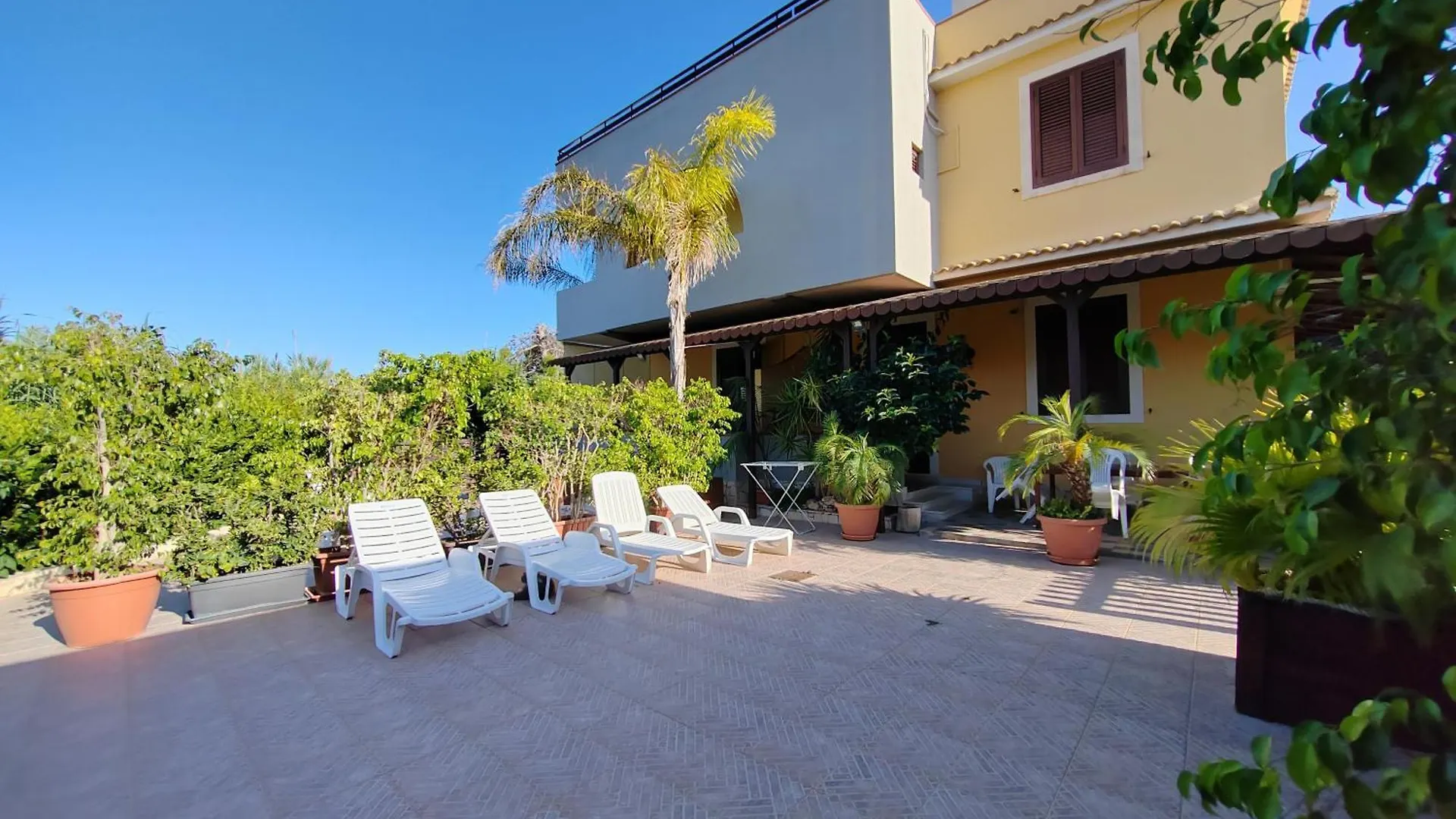 Apartamento Xenia Garden 2 Avola
